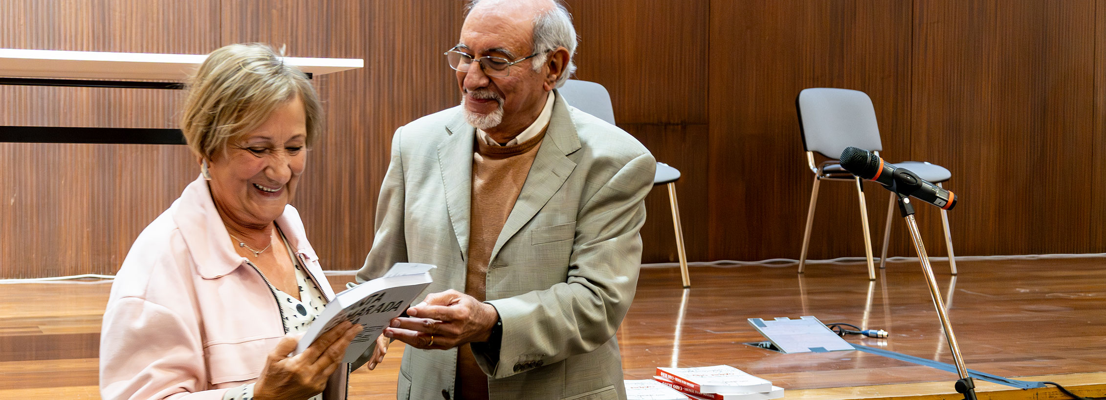 Livro Cabo Ruivo