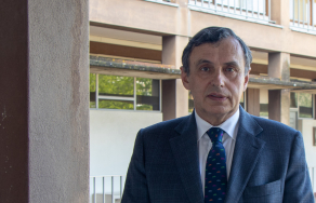 Professor João Gomes publica artigo de opinião no Diário de Notícias